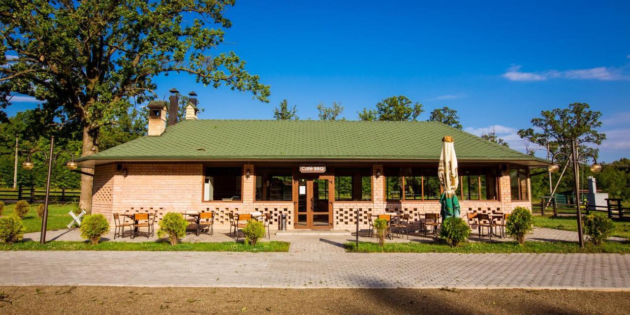 Georg Park Hotel Tarashany Exterior photo